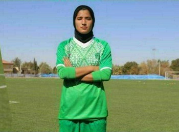 فاطمه مخدومی فوتبالیست کردستانی