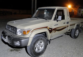 لندکروز بانه