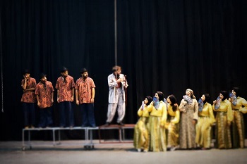 عروسی داریم عروسی