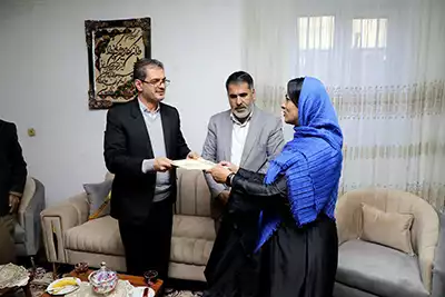 فاطمه ظاهری